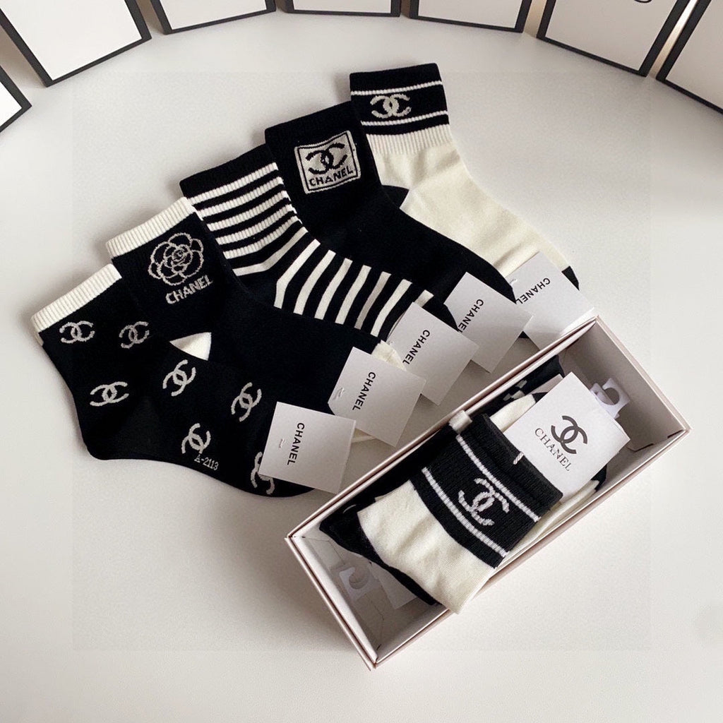CHANEL LOW-CUT SOCKS 423831 (1 BOX)