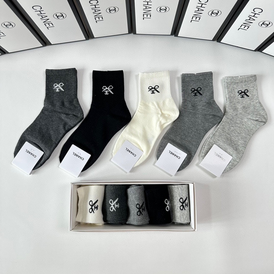 CHANEL LOW-CUT SOCKS 423834 (1 BOX)