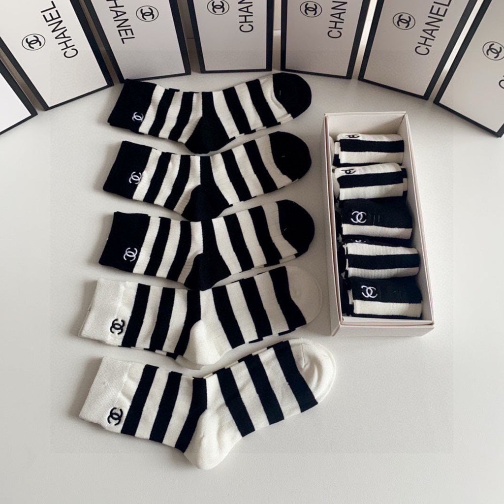 CHANEL LOW-CUT SOCKS 425654( 1 BOX )
