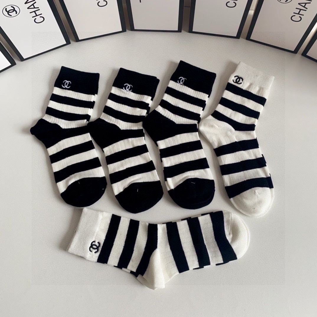 CHANEL LOW-CUT SOCKS 425654( 1 BOX )