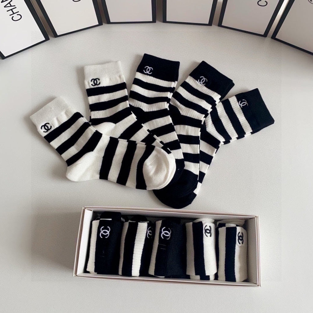 CHANEL LOW-CUT SOCKS 425654( 1 BOX )
