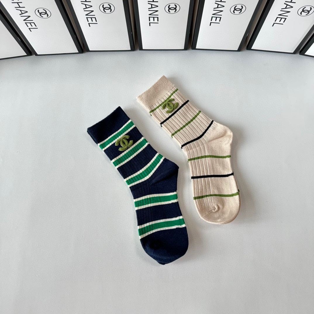 CHANEL CREW SOCKS 425665 ( 1 BOX )