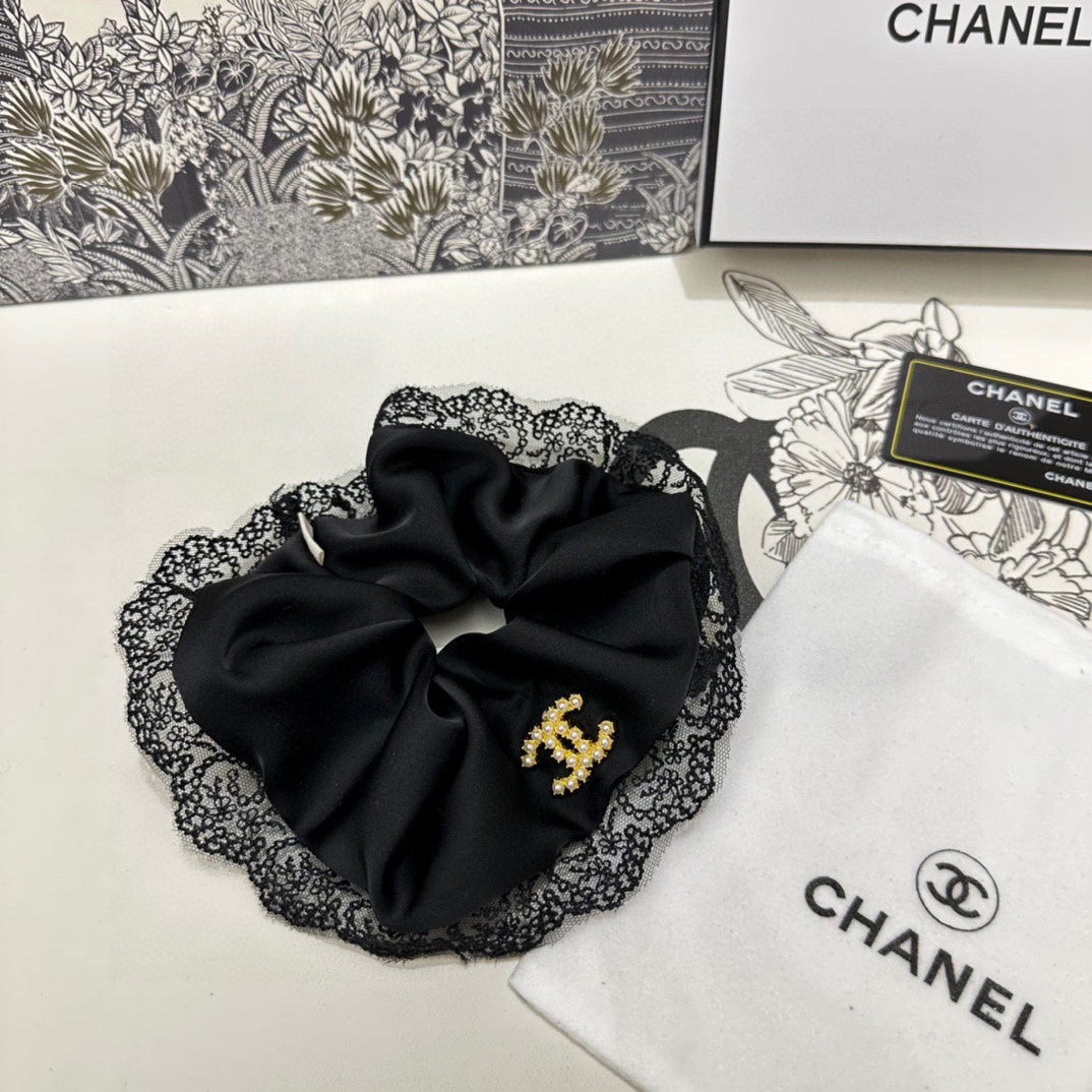 CHANEL BLACK SILK SCRUNCHIE 432826