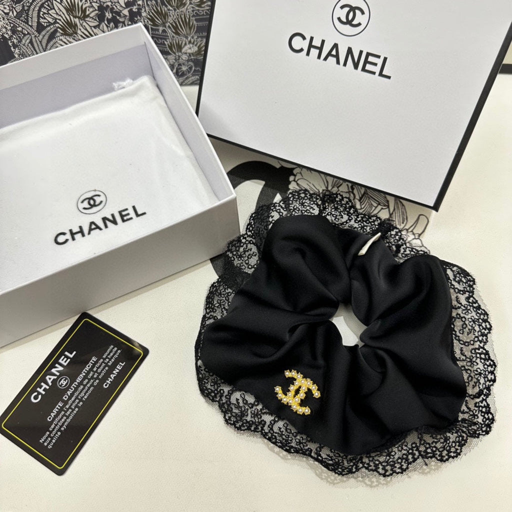 CHANEL BLACK SILK SCRUNCHIE 432826