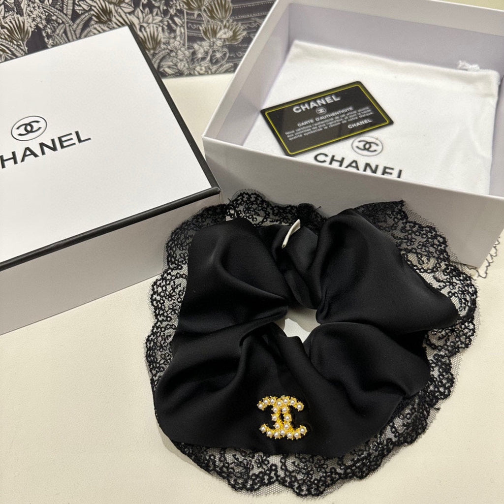 CHANEL BLACK SILK SCRUNCHIE 432826