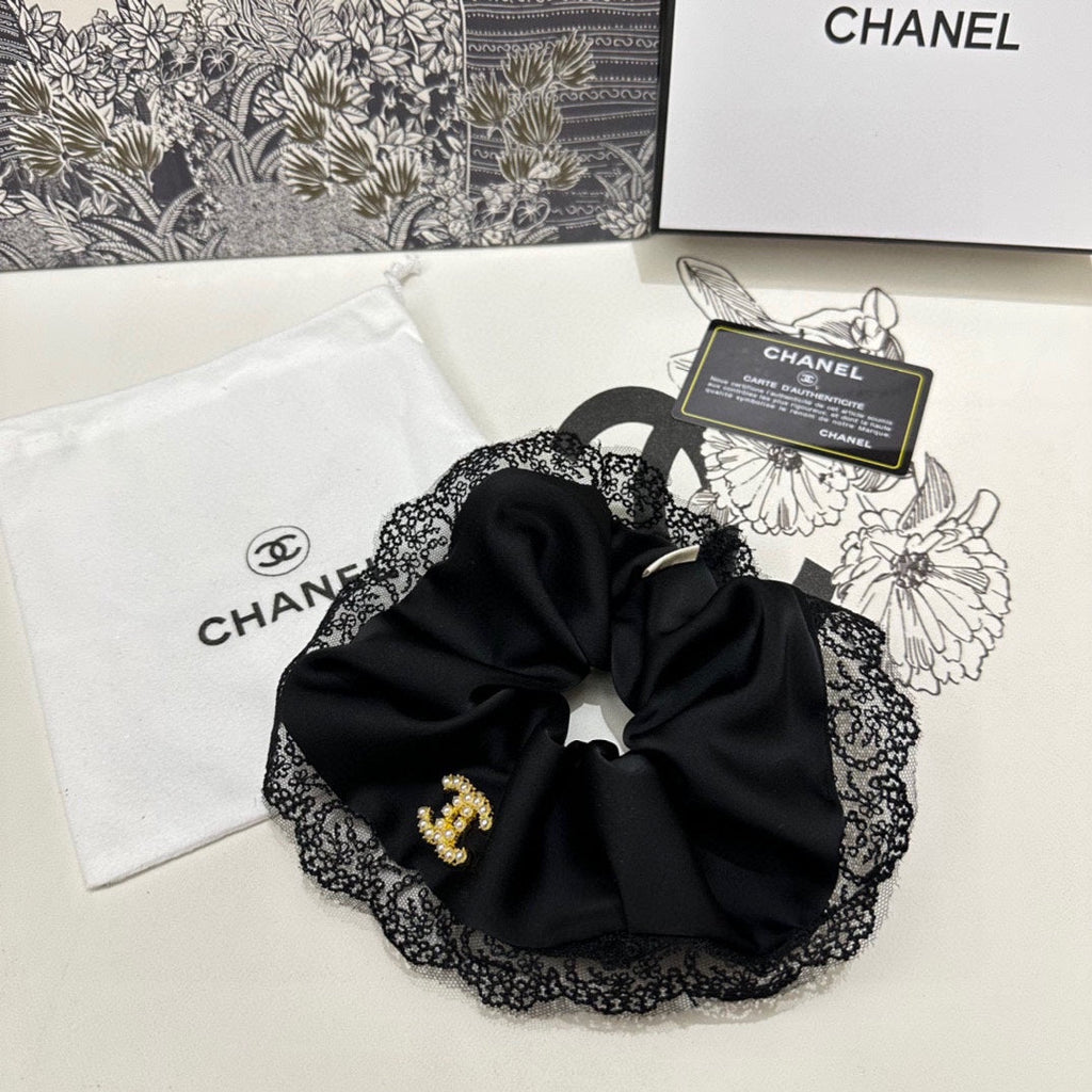 CHANEL BLACK SILK SCRUNCHIE 432826