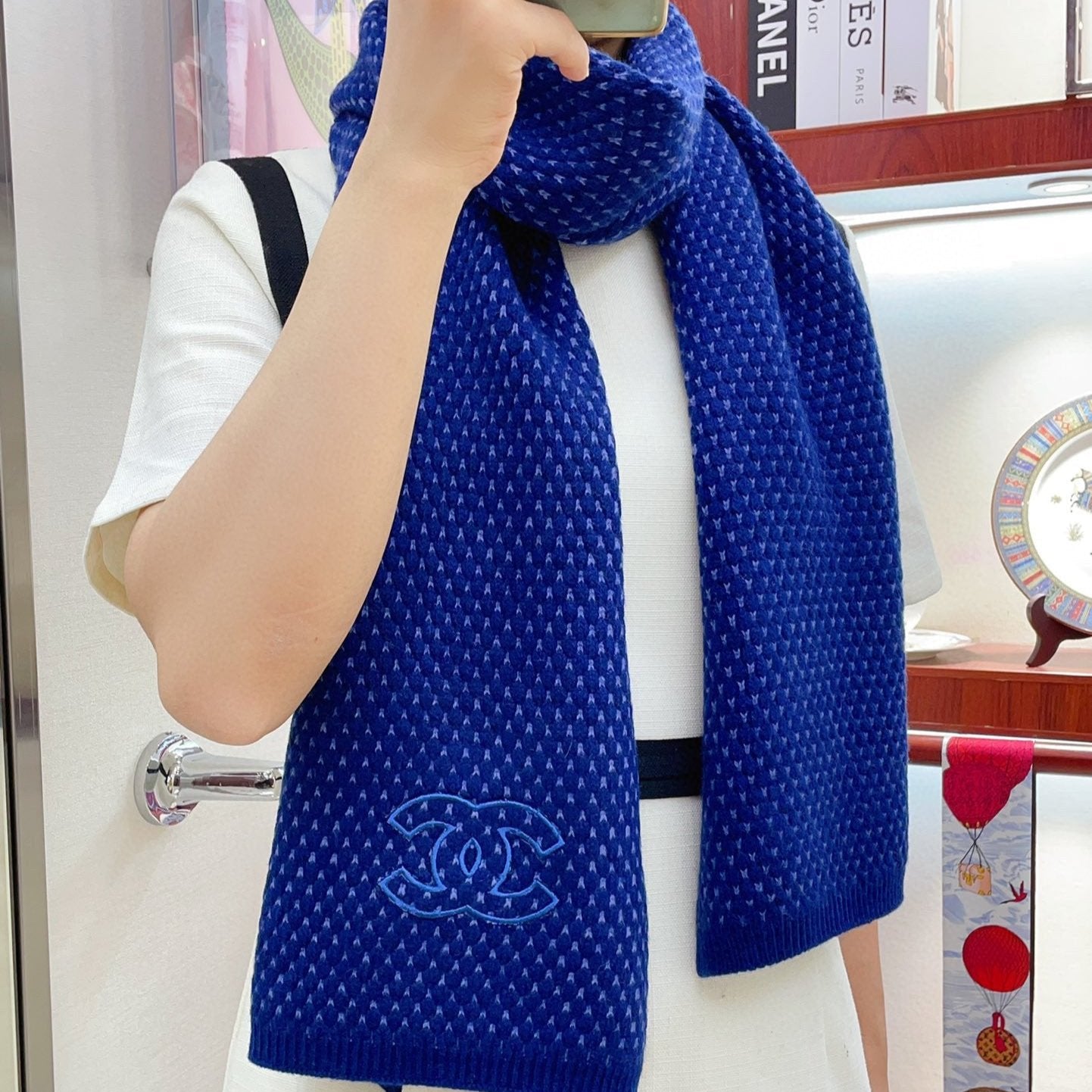 CHANEL SCARF 180 CM IN AZURE BLUE CASHMERE 394593