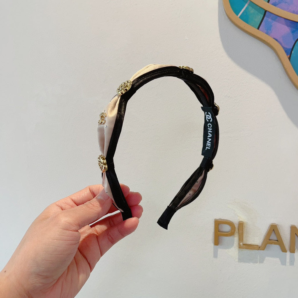 CHANEL LIGHT PINK SILK HAIRBAND 410836
