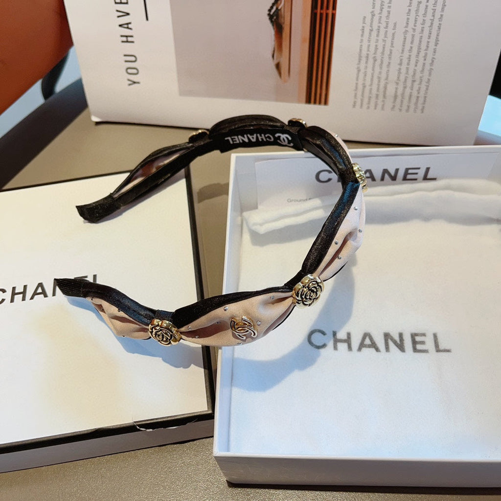 CHANEL LIGHT PINK SILK HAIRBAND 410836