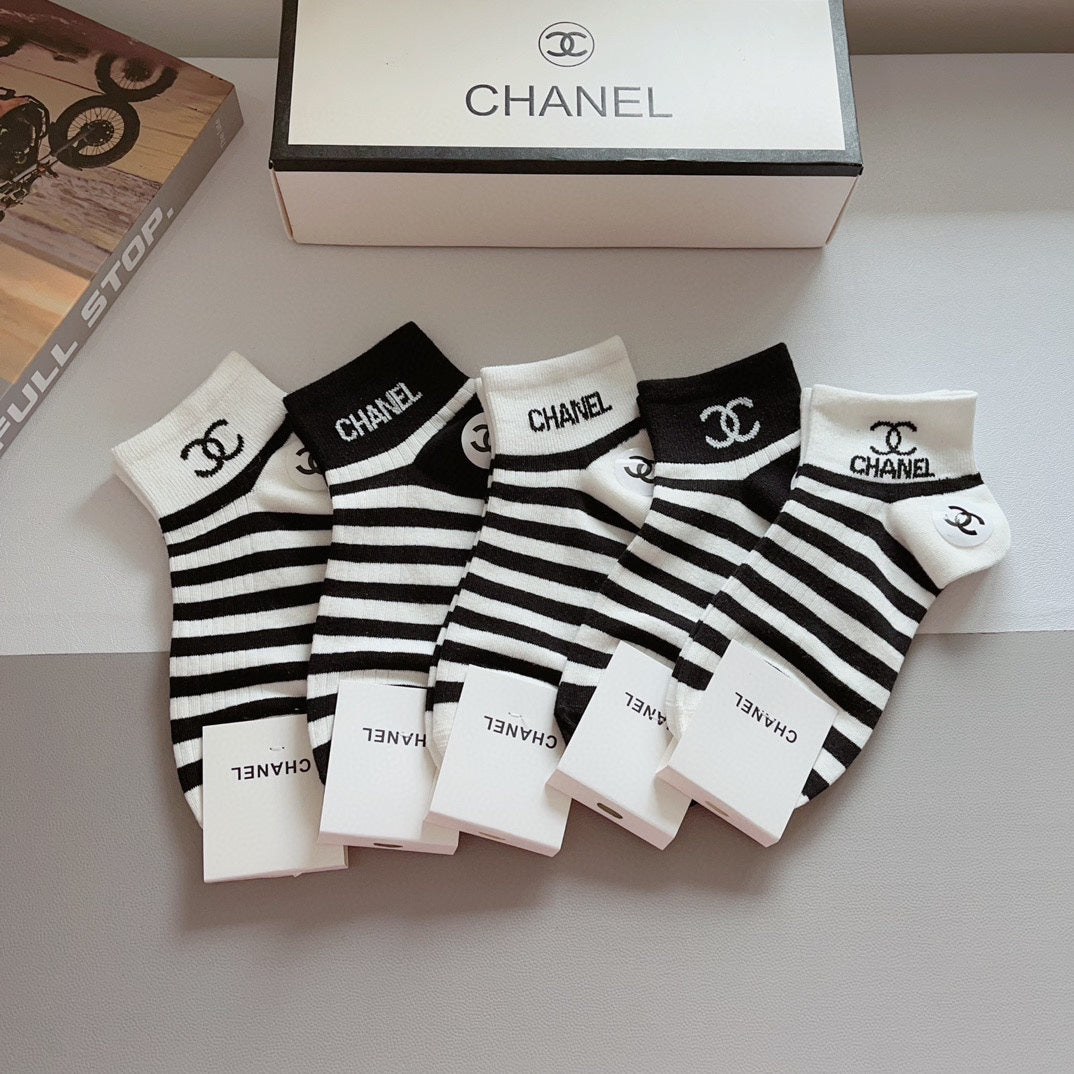 CHANEL ANKLE SOCKS 412639 ( 1 BOX )