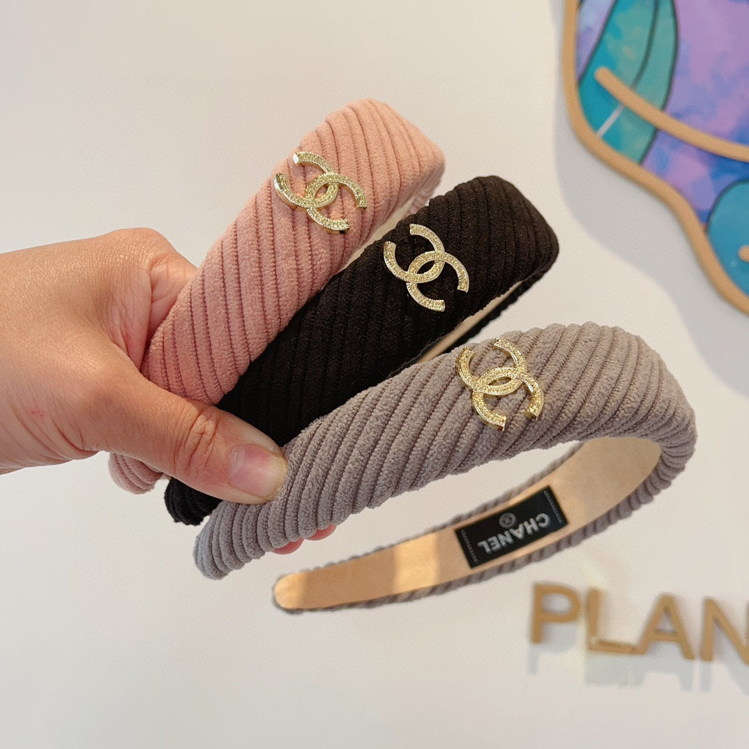 CHANEL KHAKI BROWN FABRIC HAIRBAND WITH GOLD LOGO 414435