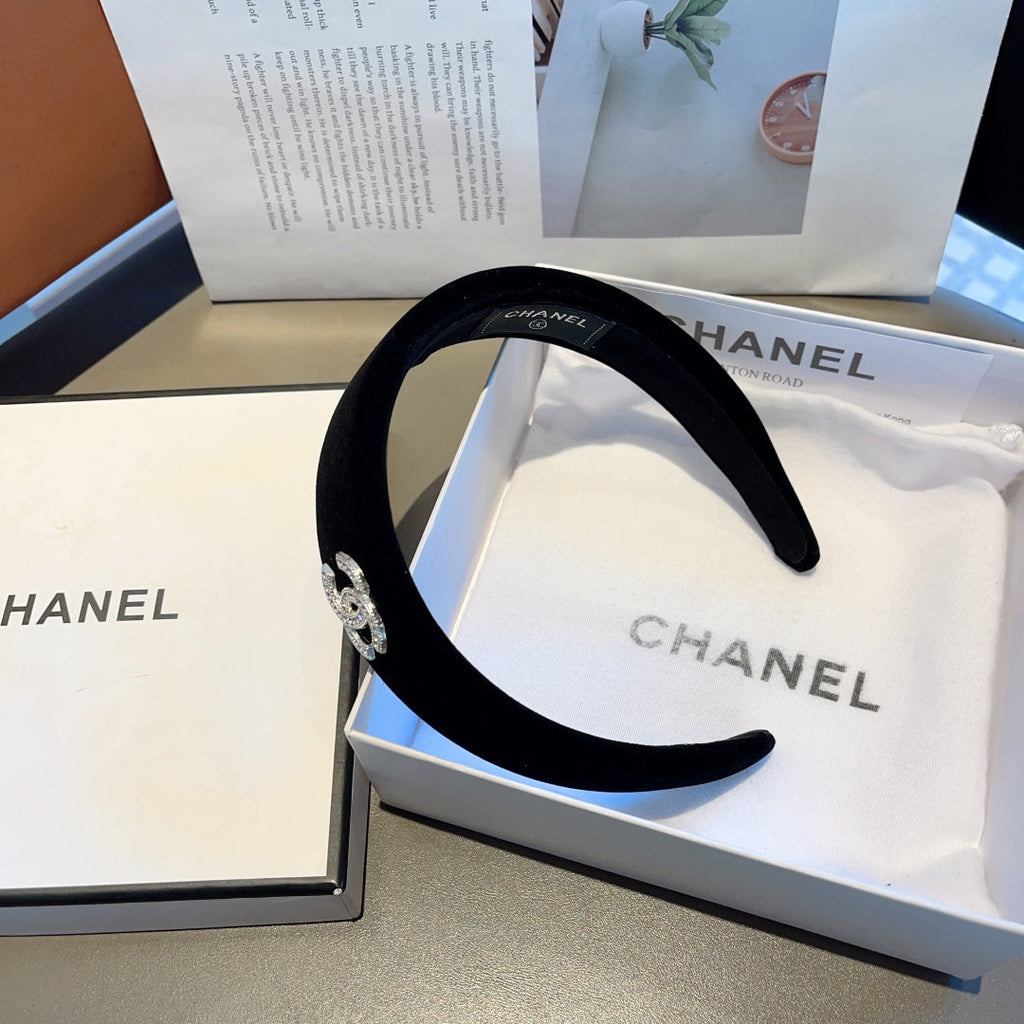 CHANEL BLACK VELVET HAIRBAND 414440