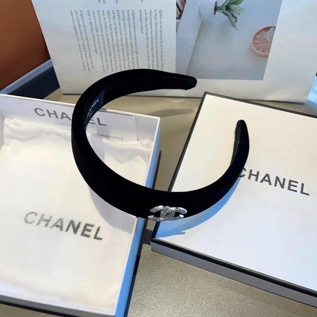 CHANEL BLACK VELVET HAIRBAND 414440