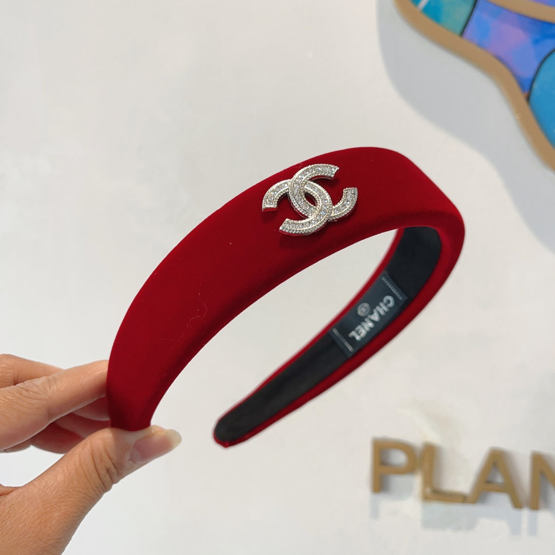 CHANEL CHERRY RED VELVET HAIRBAND 414441