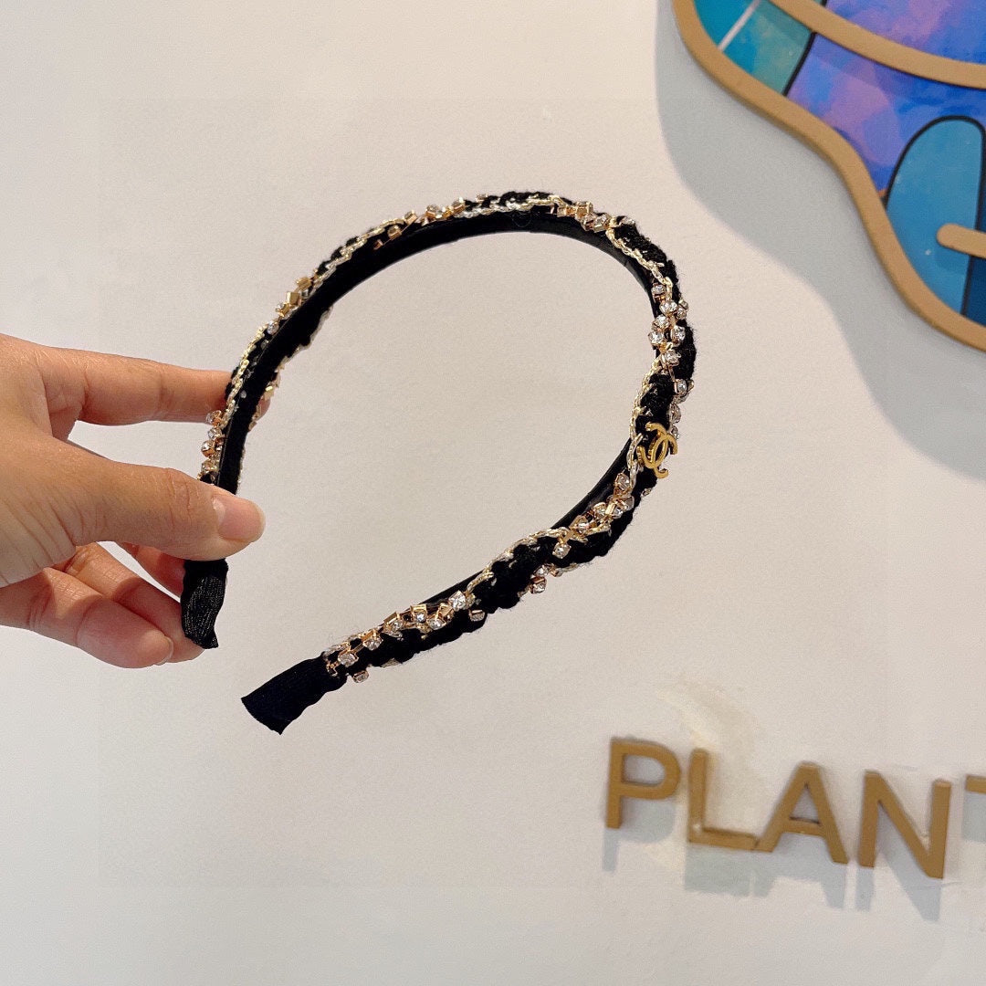 CHANEL BLACK FABRIC WITH CRYSTAL HAIRBAND 417312