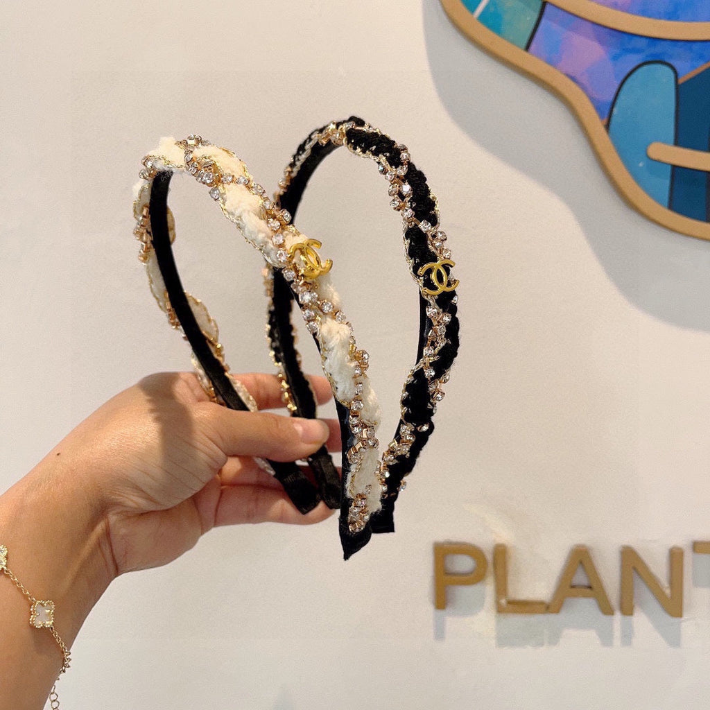 CHANEL BLACK FABRIC WITH CRYSTAL HAIRBAND 417312
