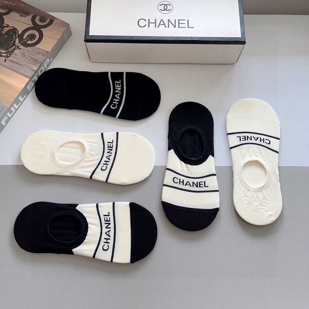 CHANEL FLAT SOCKS 417515 (1 BOX )