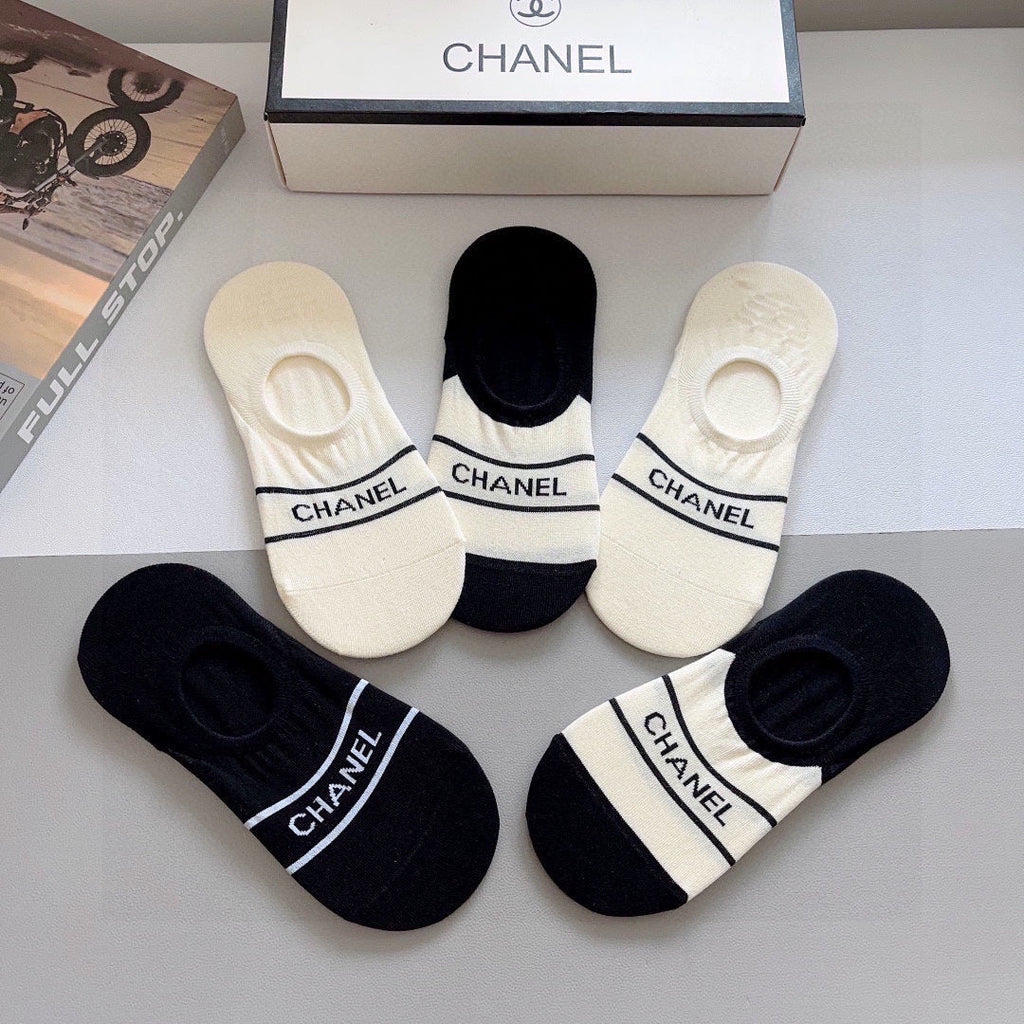 CHANEL FLAT SOCKS 417515 (1 BOX )
