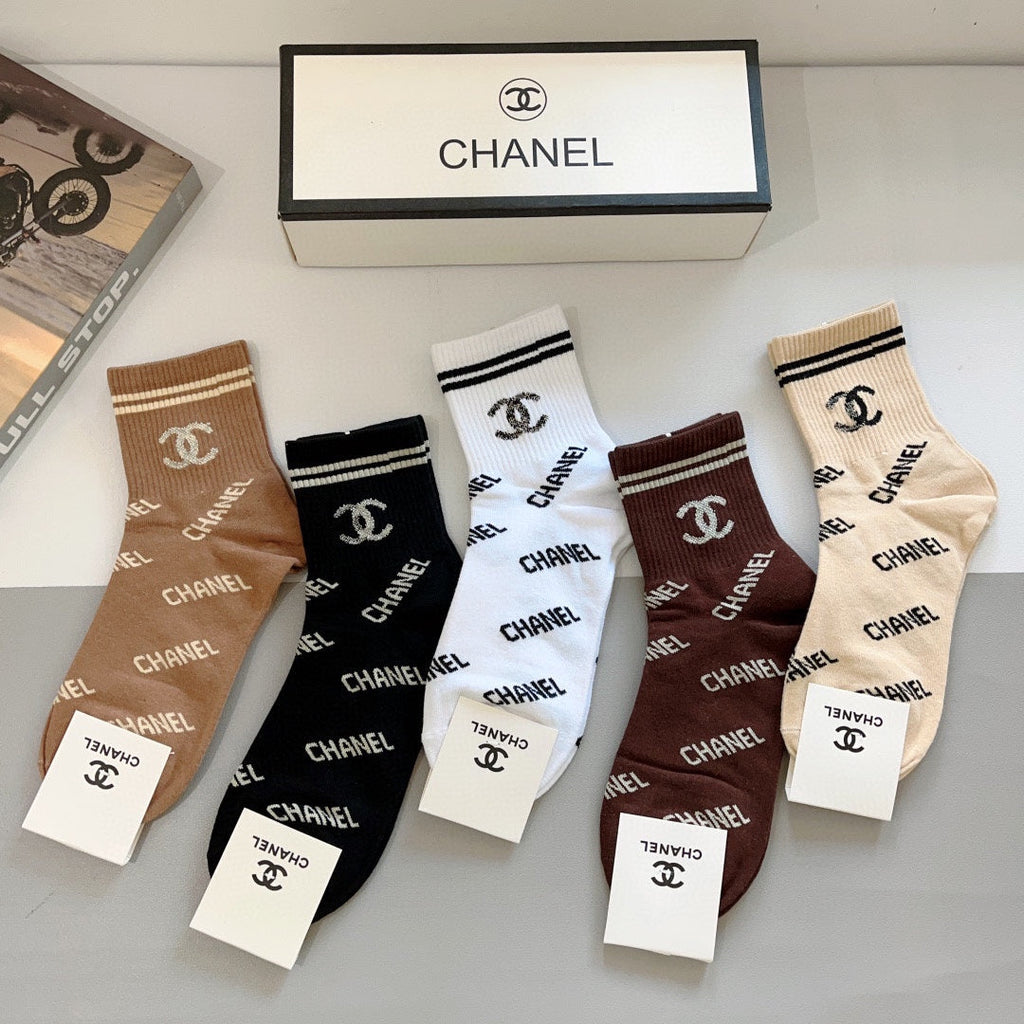 CHANEL CREW SOCKS 419074 (1 BOX )