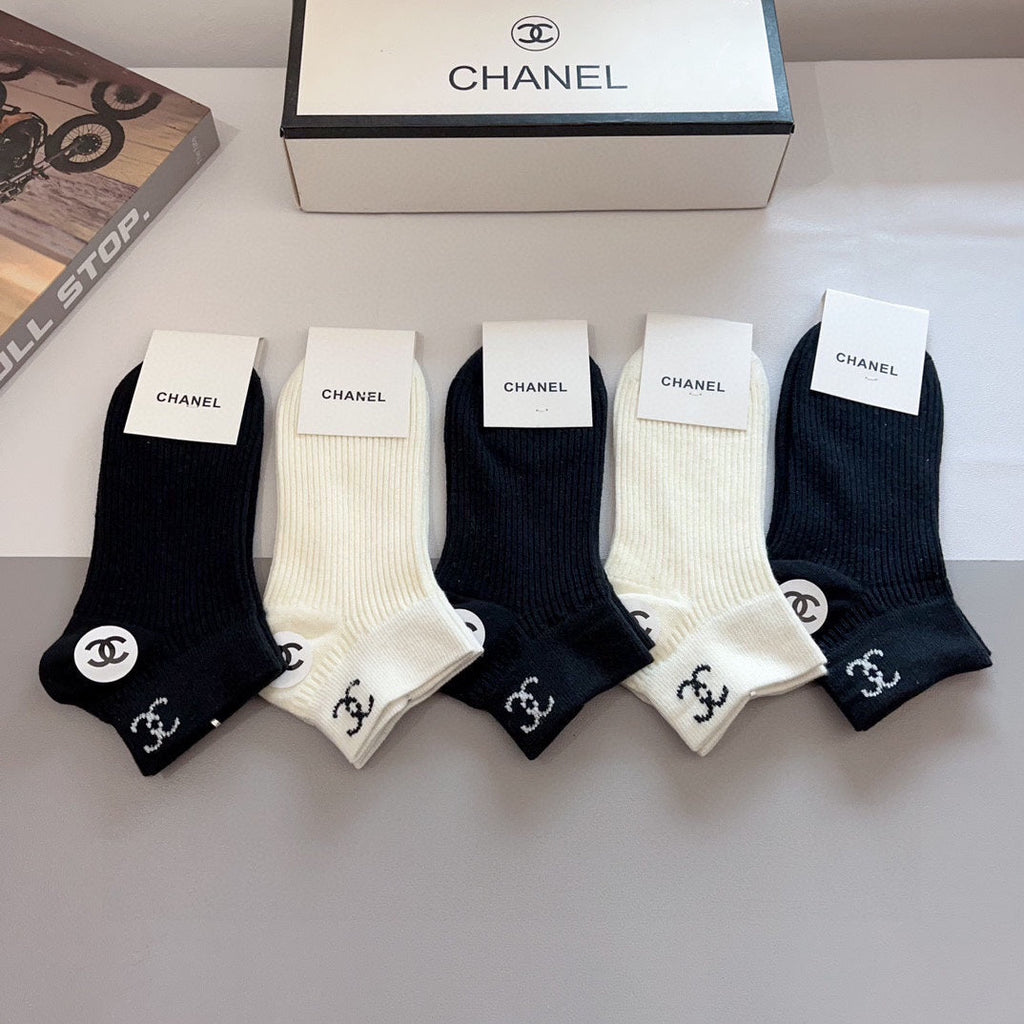 CHANEL LOW-CUT SOCKS 419075 (1 BOX )