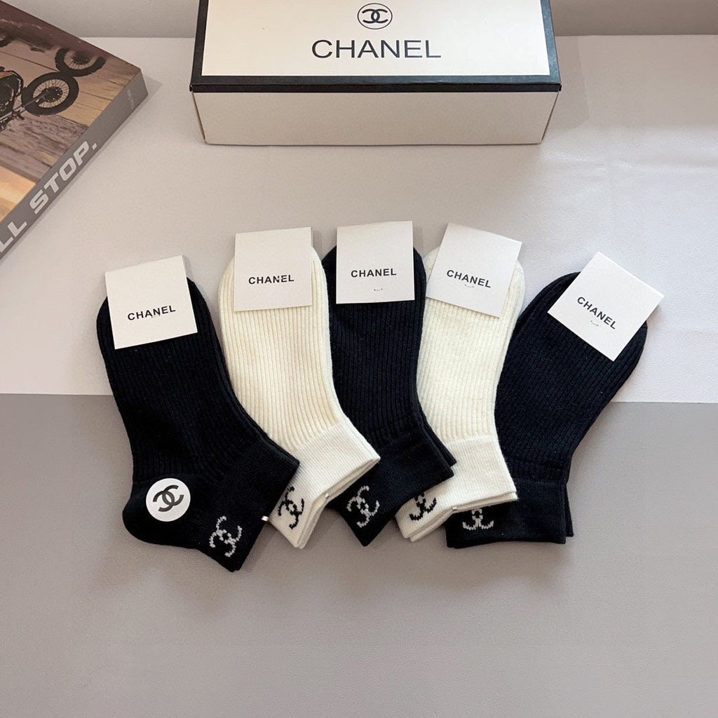 CHANEL LOW-CUT SOCKS 419075 (1 BOX )