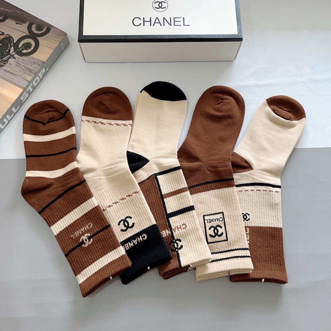 CHANEL CREW SOCKS 420816 (1 BOX)