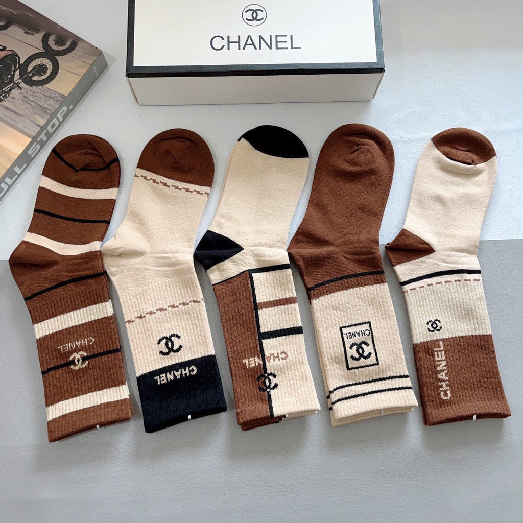 CHANEL CREW SOCKS 420816 (1 BOX)
