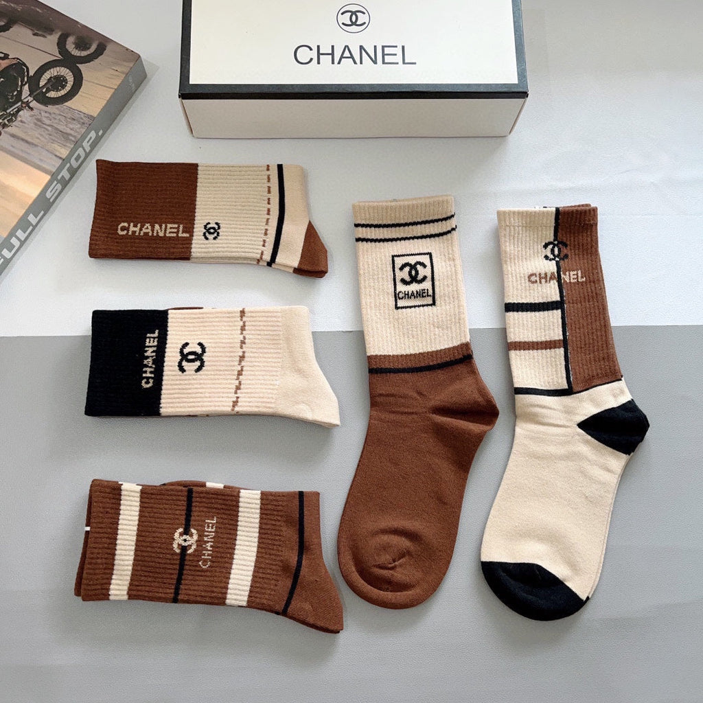 CHANEL CREW SOCKS 420816 (1 BOX)