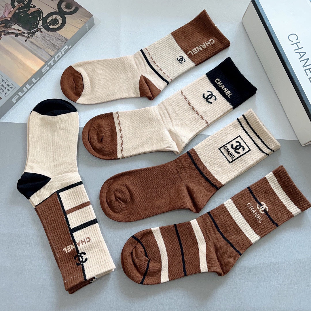 CHANEL CREW SOCKS 420816 (1 BOX)