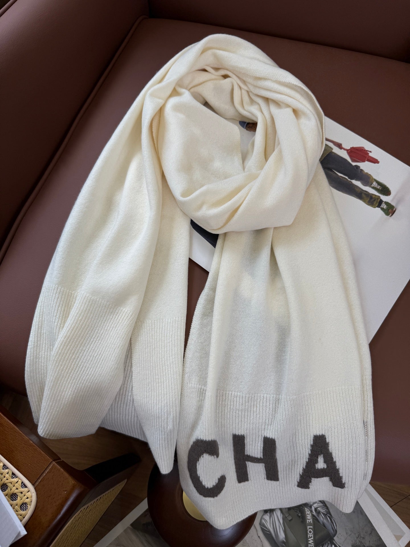 CHANEL 25S SCARF 170 CM IN CASHMERE 943081