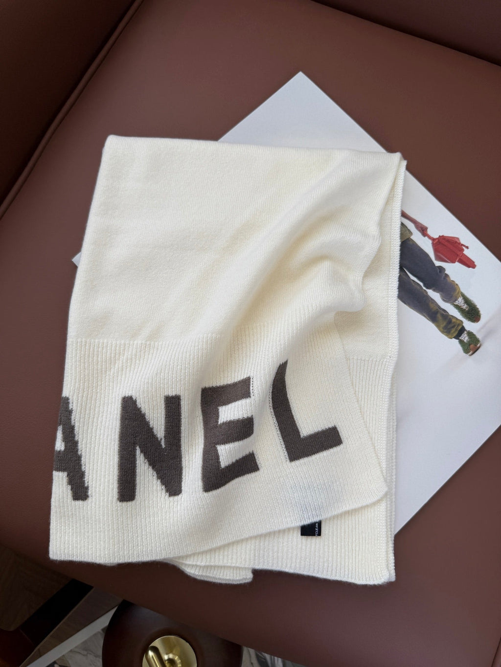 CHANEL 25S SCARF 170 CM IN CASHMERE 943081