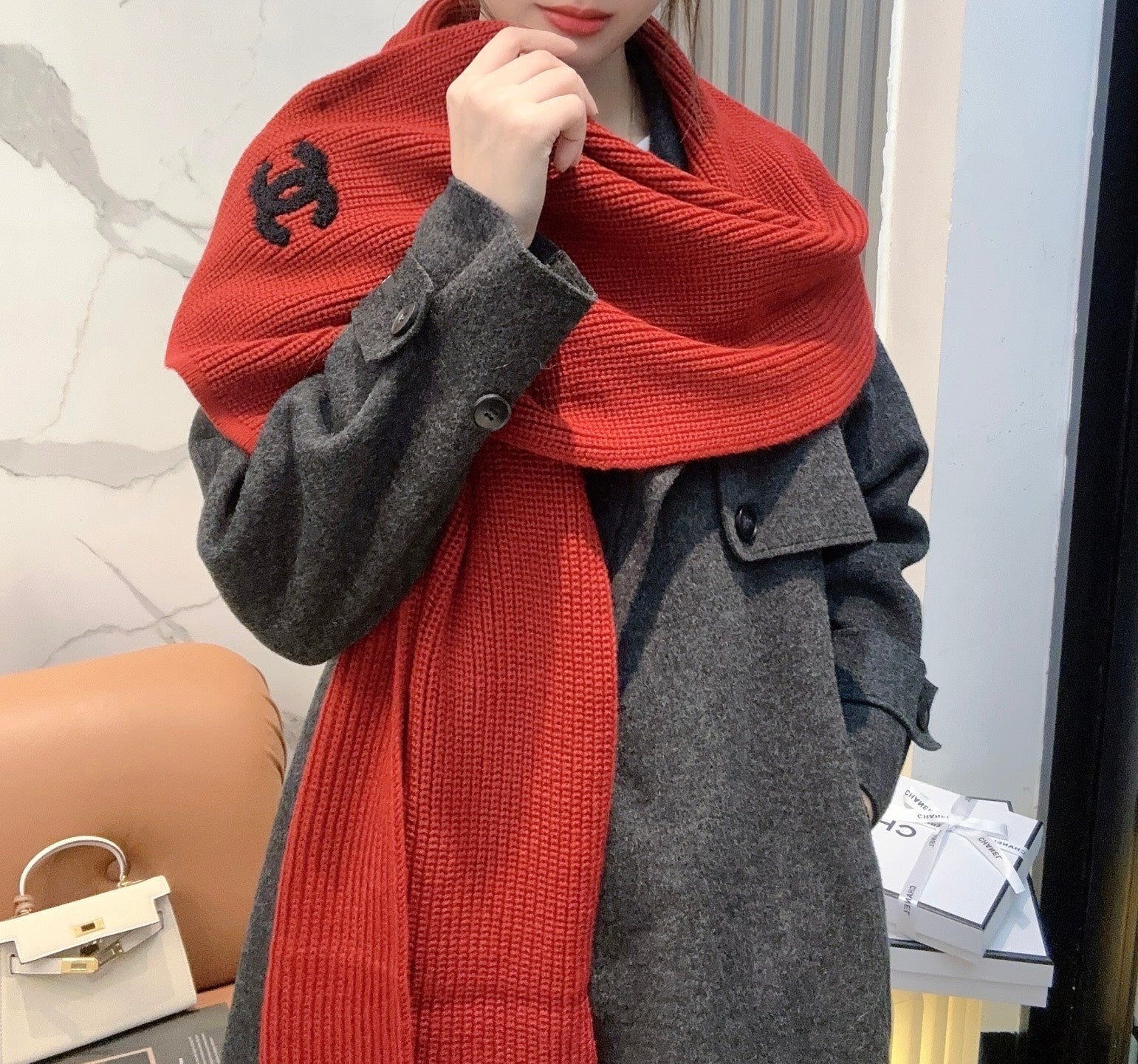 CHANEL 25S SCARF 175 IN WOOL 991921