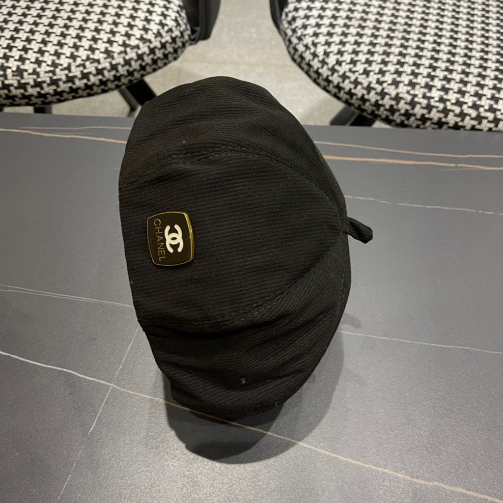 CHANEL BERET HAT IN BLACK CORDUROY 429844