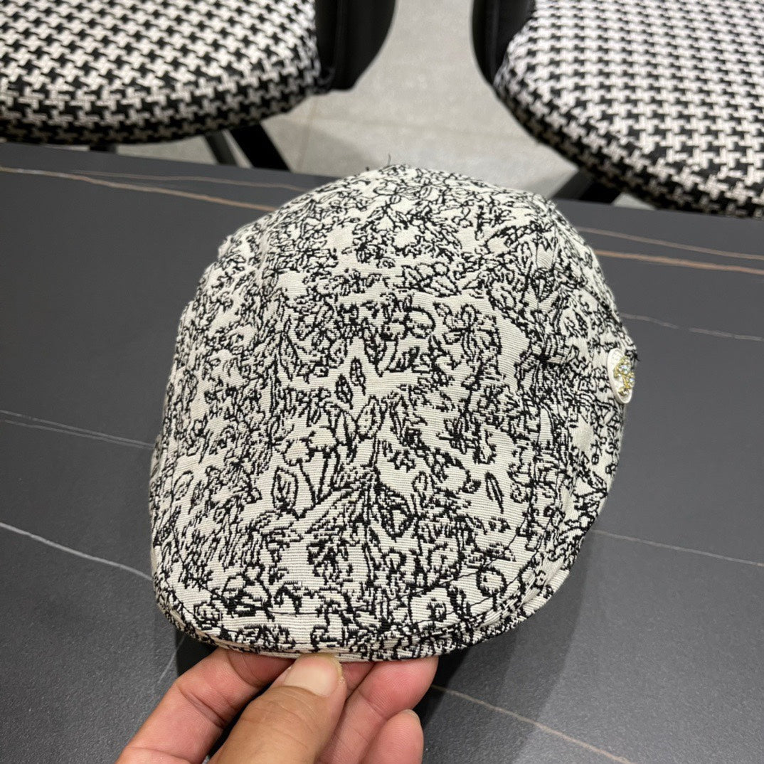 CHANEL BAKER BOY CAP IN WHITE MIX BLACK FABRIC 431518