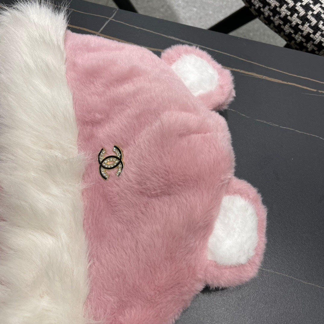 CHANEL BEANIE HAT IN BABY PINK FLEECE AND WOOL 433164