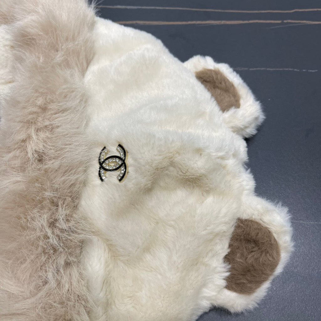 CHANEL BEANIE HAT IN WHITE LINEN FLEECE AND WOOL 433165