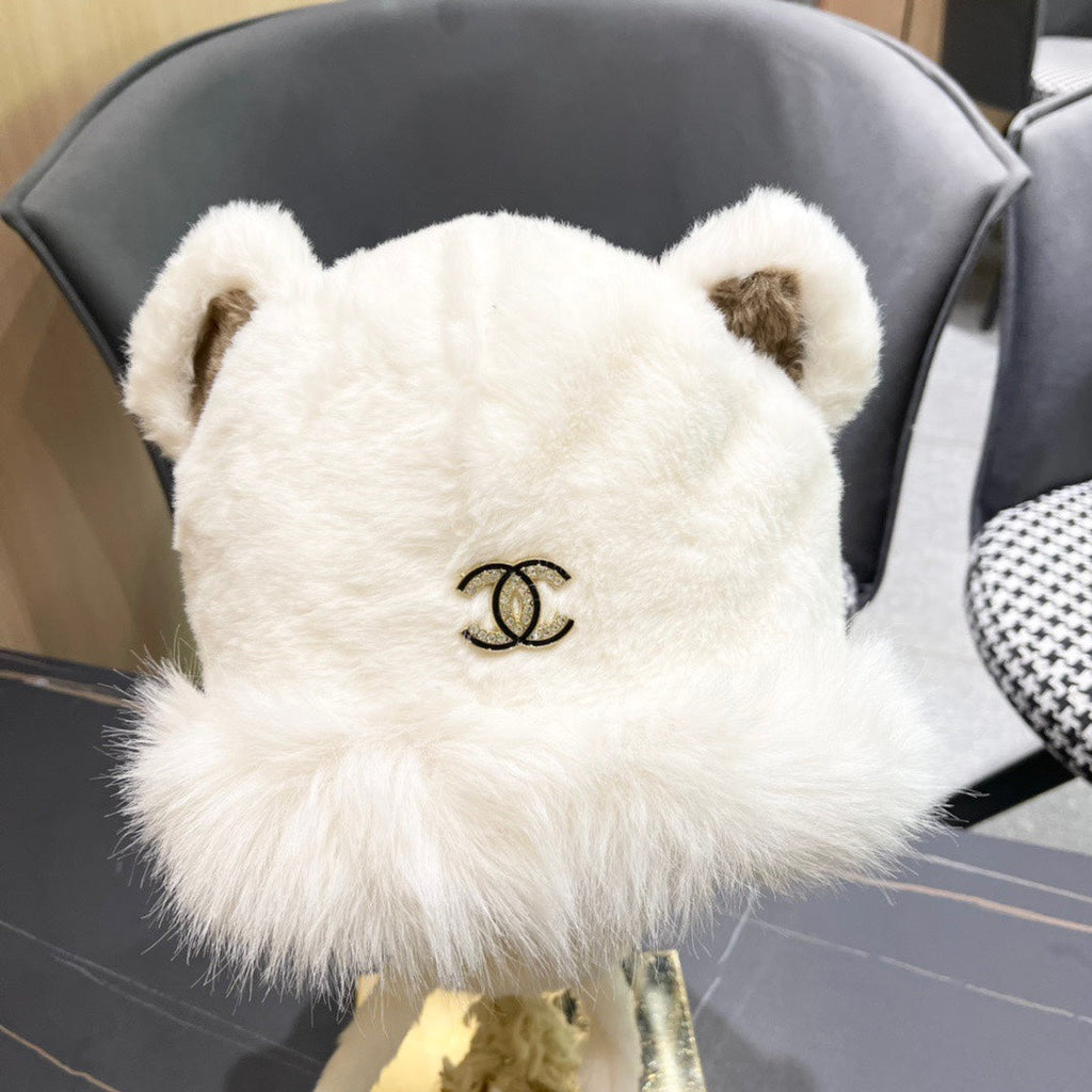 CHANEL BEANIE HAT IN WHITE FLEECE AND WOOL 433166