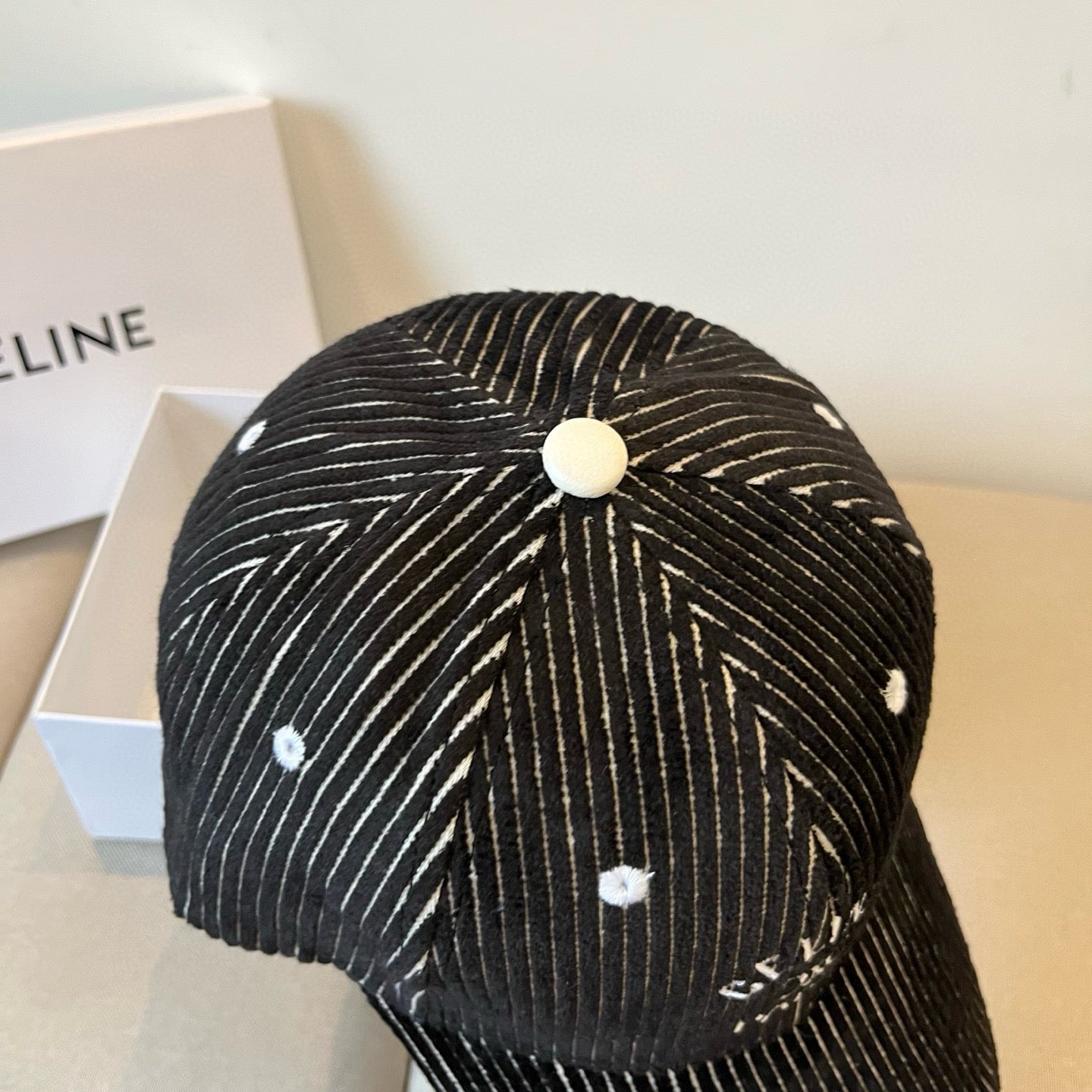 CELINE BASEBALL CAP MODEL 650190 IN BLACK CORDUROY