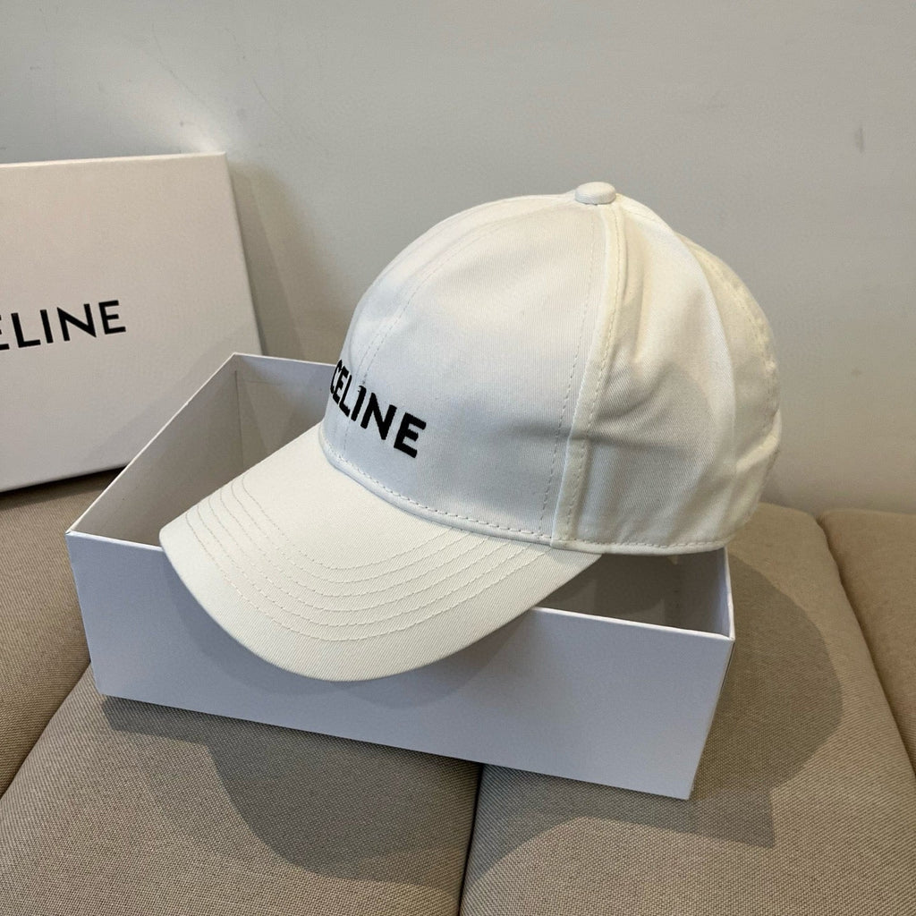 CELINE BASEBALL CAP MODEL 650192 IN WHITE FABRIC