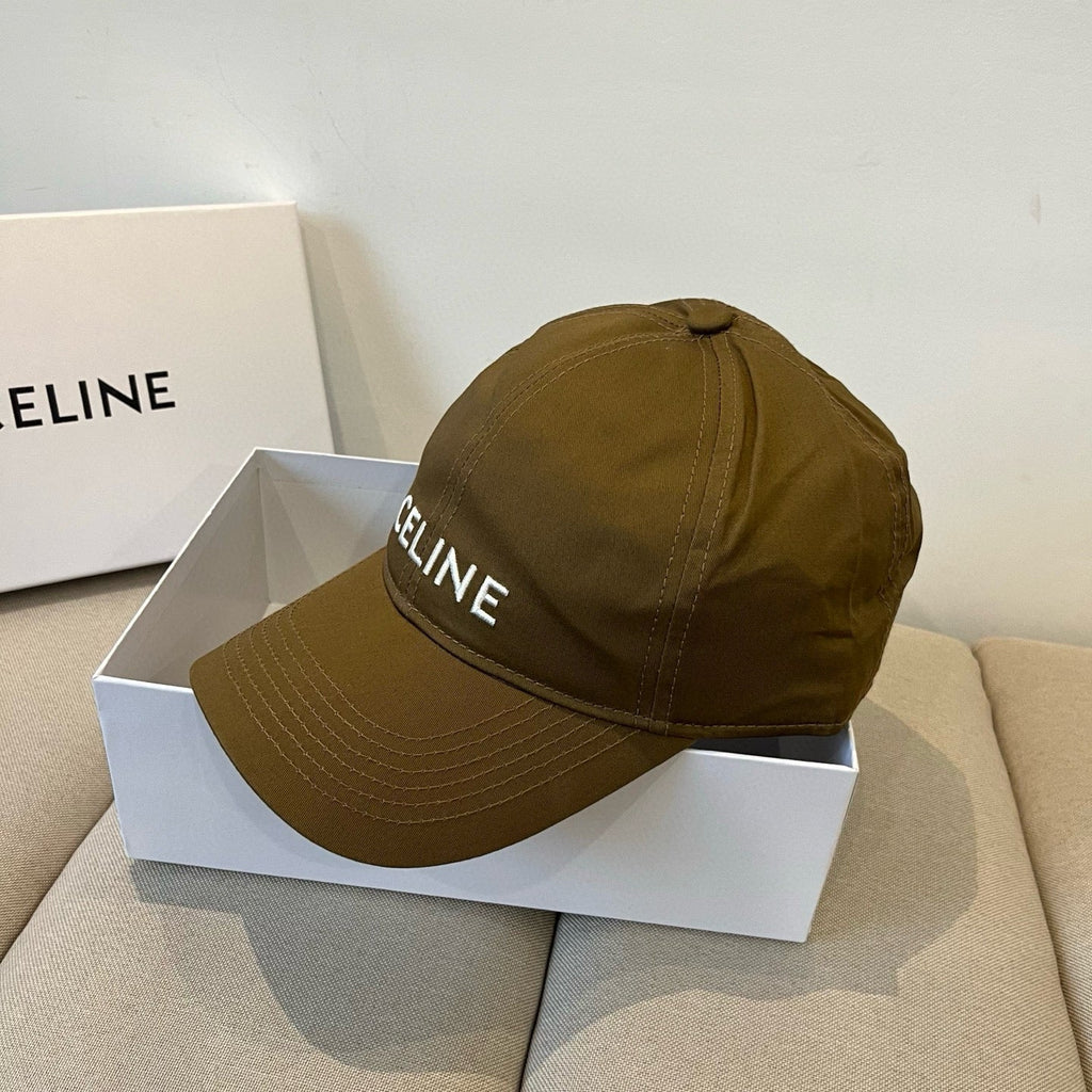 CELINE BASEBALL CAP MODEL 650193 IN BROWN FABRIC