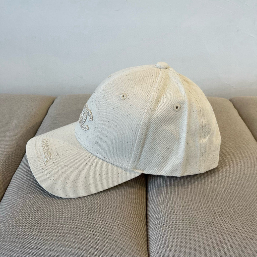 CHANEL BASEBALL HAT IN IVORY COTTON 672891
