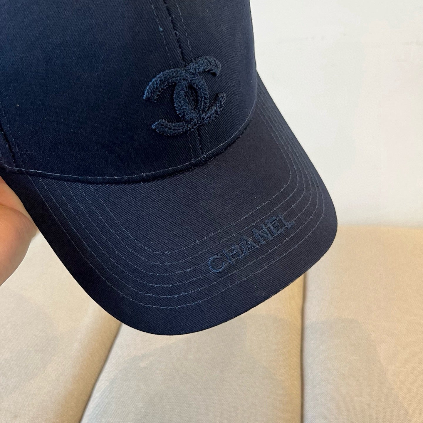 CHANEL BASEBALL HAT IN NAVY BLUE COTTON 672894