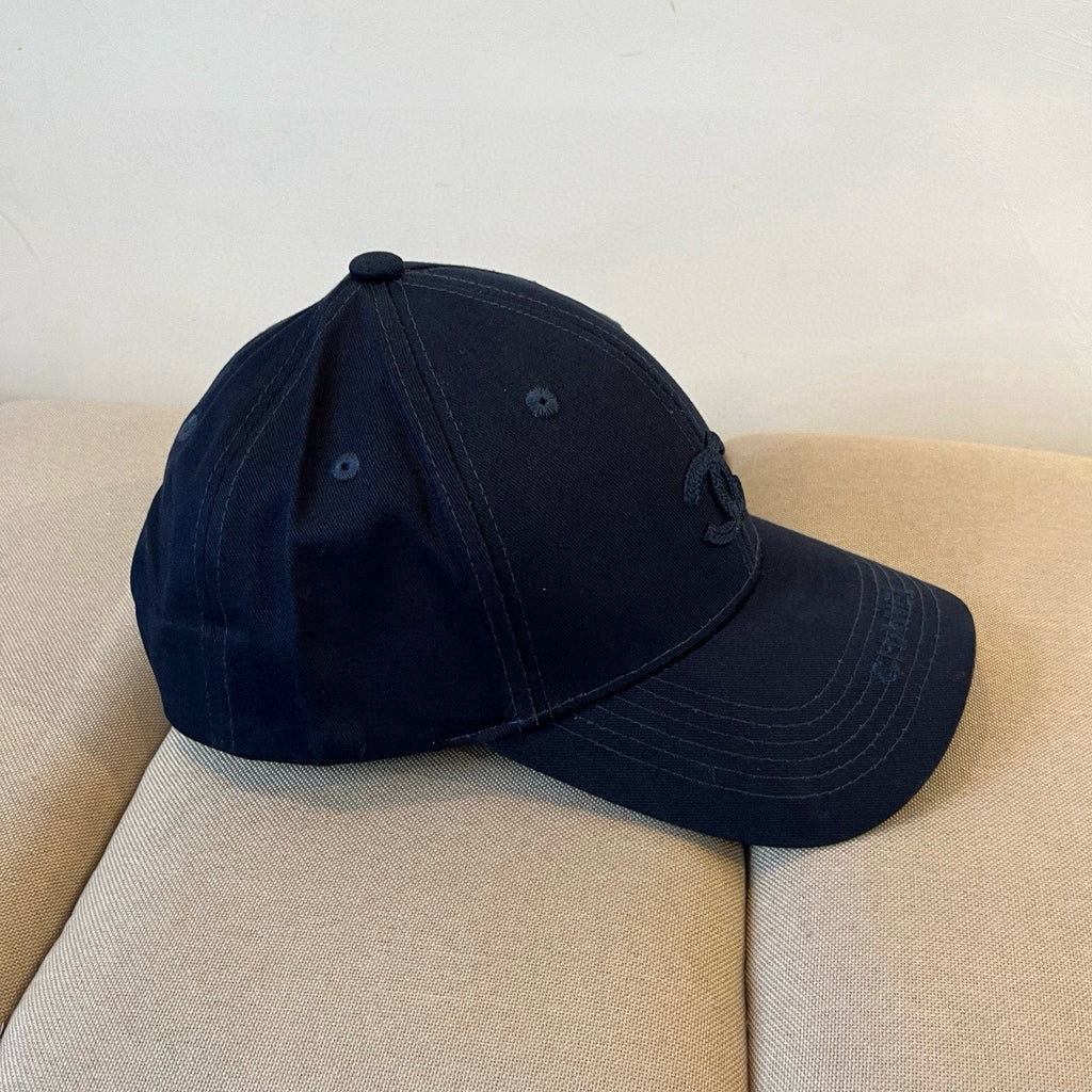 CHANEL BASEBALL HAT IN NAVY BLUE COTTON 672894
