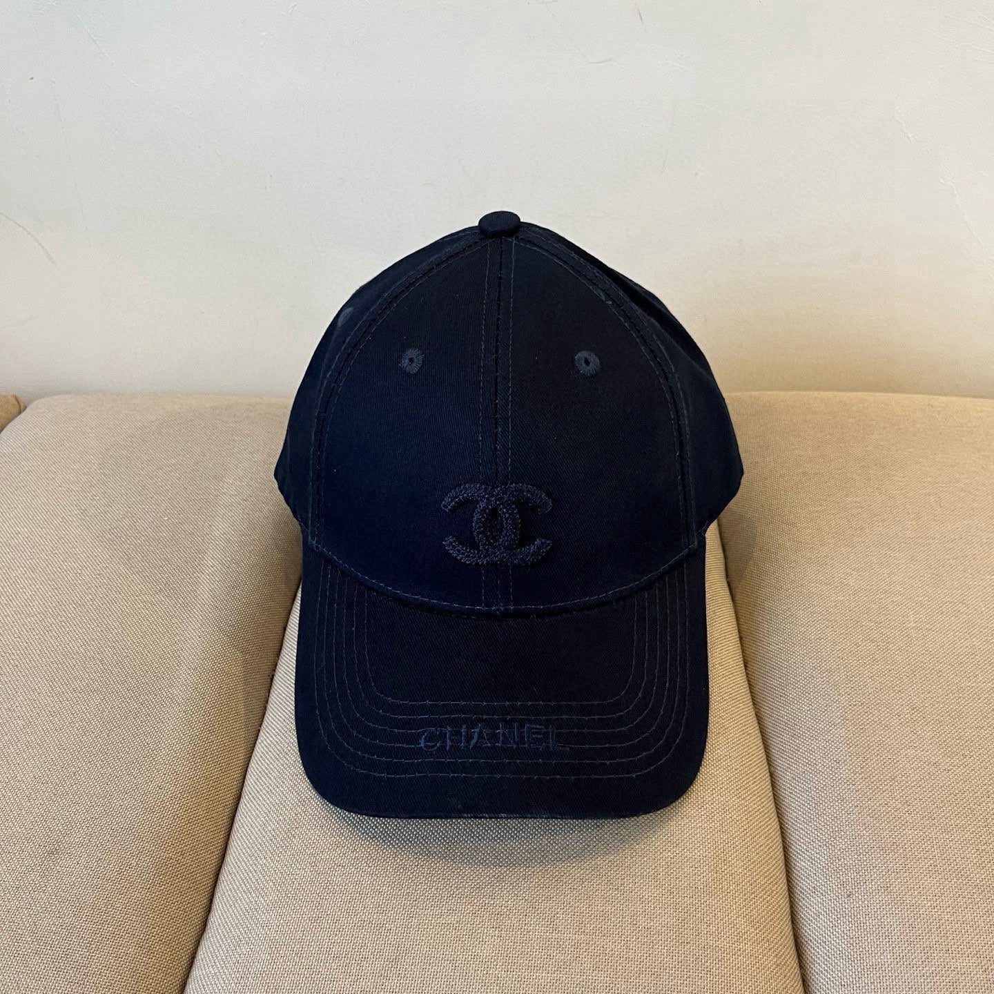 CHANEL BASEBALL HAT IN NAVY BLUE COTTON 672894