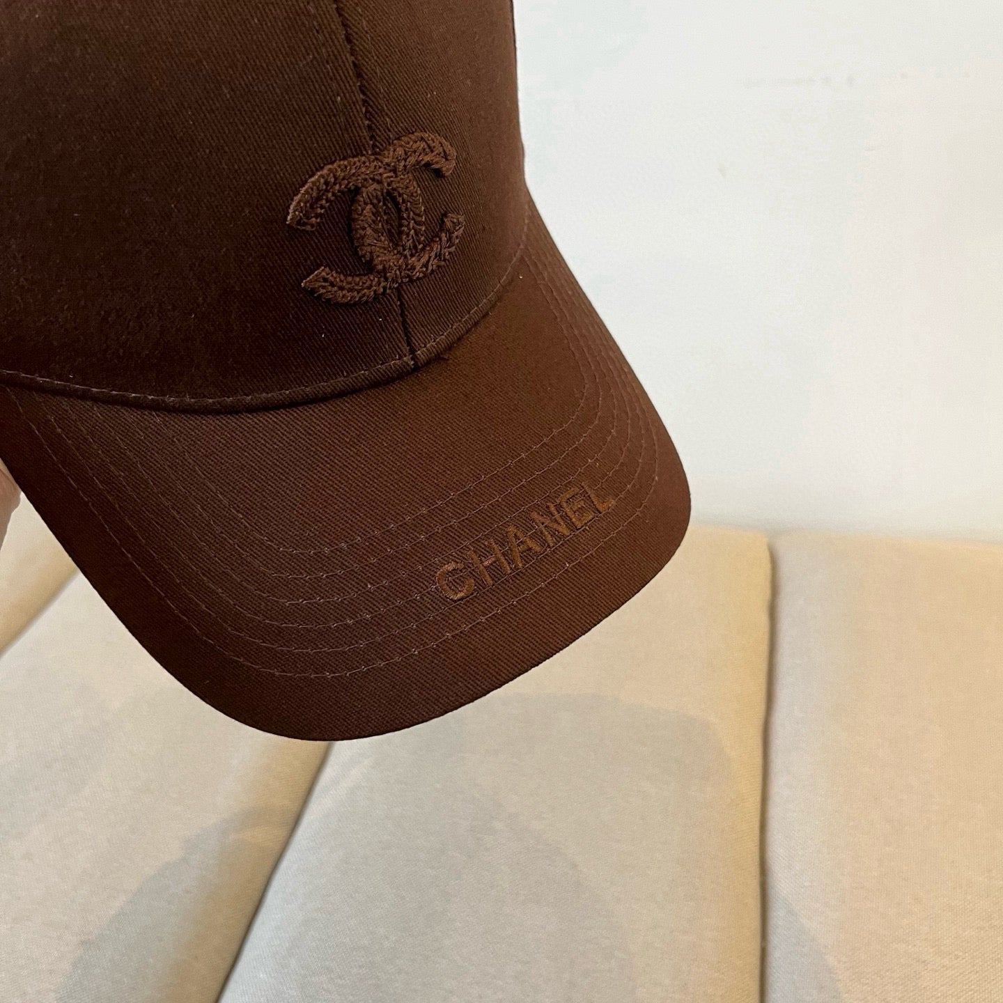 CHANEL BASEBALL HAT IN DARK CHOCOLATE COTTON 672895