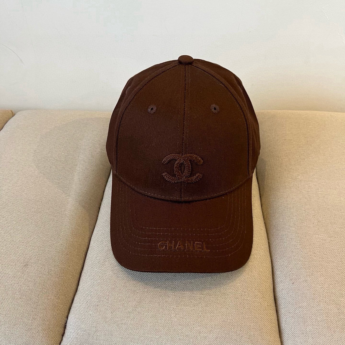 CHANEL BASEBALL HAT IN DARK CHOCOLATE COTTON 672895