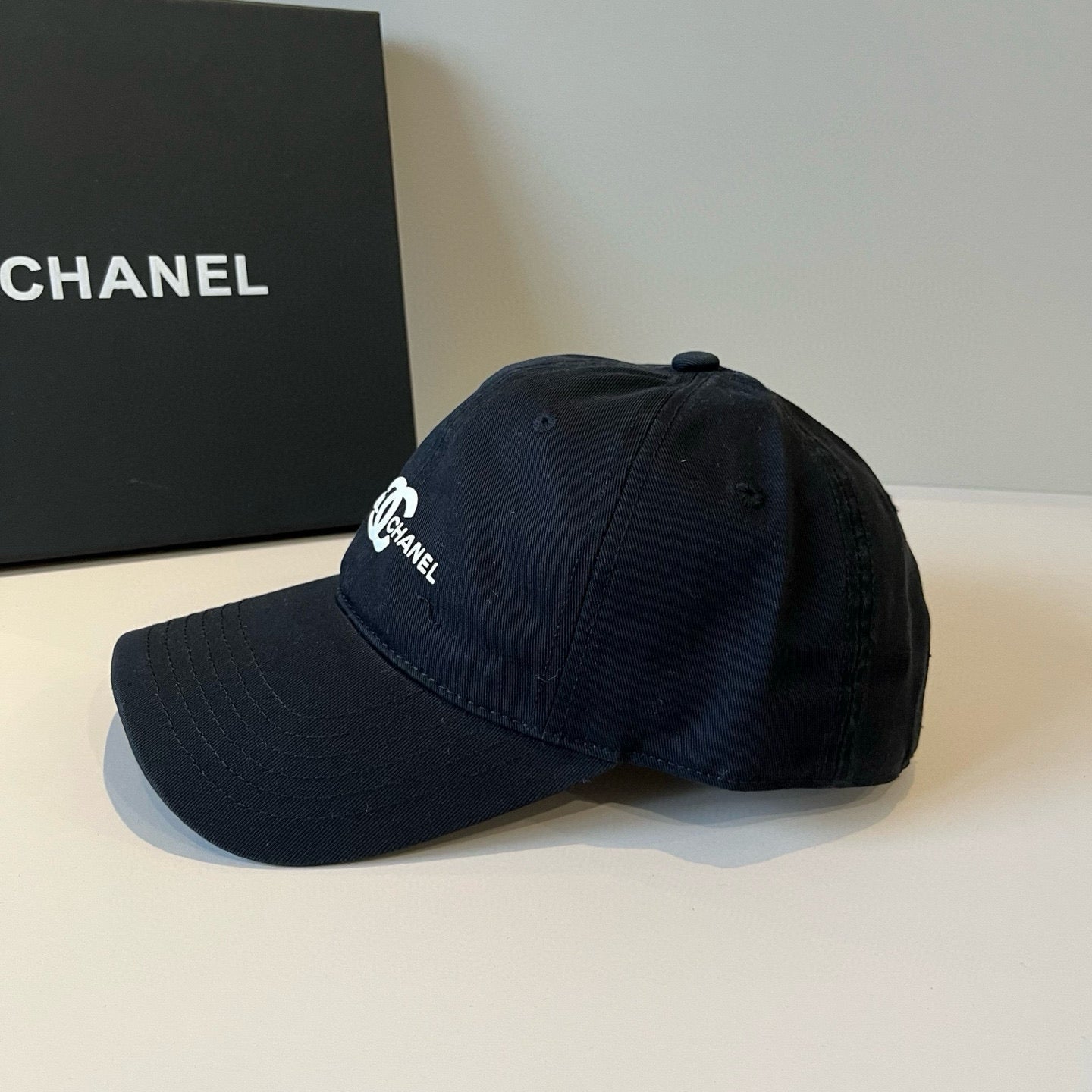 CHANEL BASEBALL HAT IN BLACK COTTON 672897