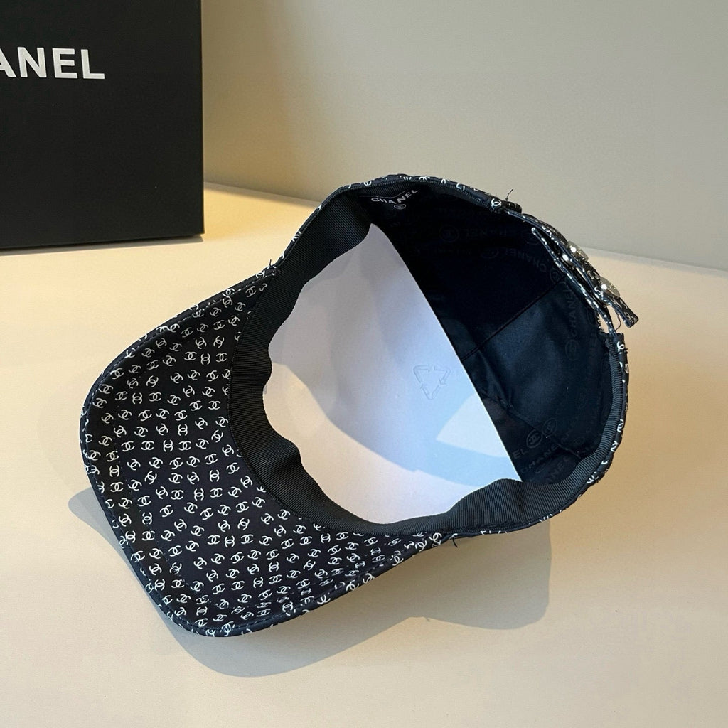 CHANEL BASEBALL HAT IN BLACK 672900