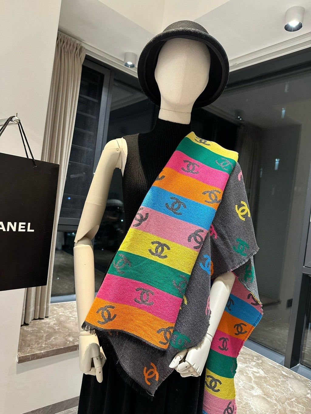 CHANEL RAINBOW SCARF 180 CM IN COLORFUL CASHMERE AND WOOL 401988