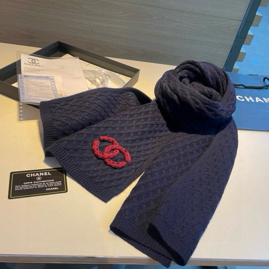 CHANEL SCARF 170 CM IN NAVY BLUE CASHMERE WITH RED LOGO 401991